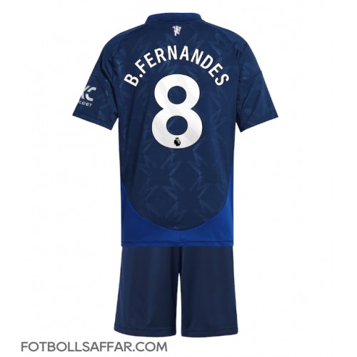 Manchester United Bruno Fernandes #8 Bortadräkt Barn 2024-25 Kortärmad (+ Korta byxor)